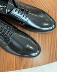 Scarpa DERBY in pelle abrasiva